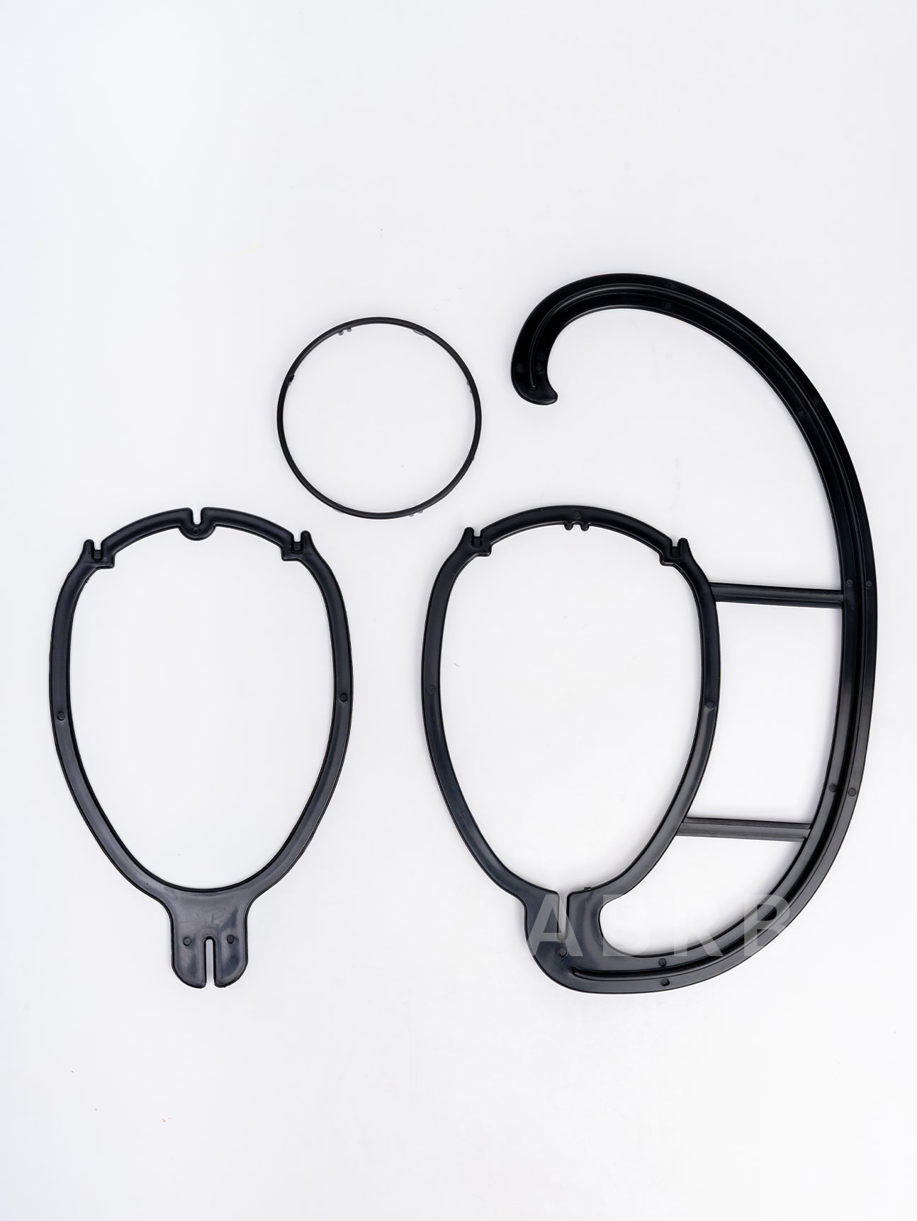 Hanging Black Wig Stand